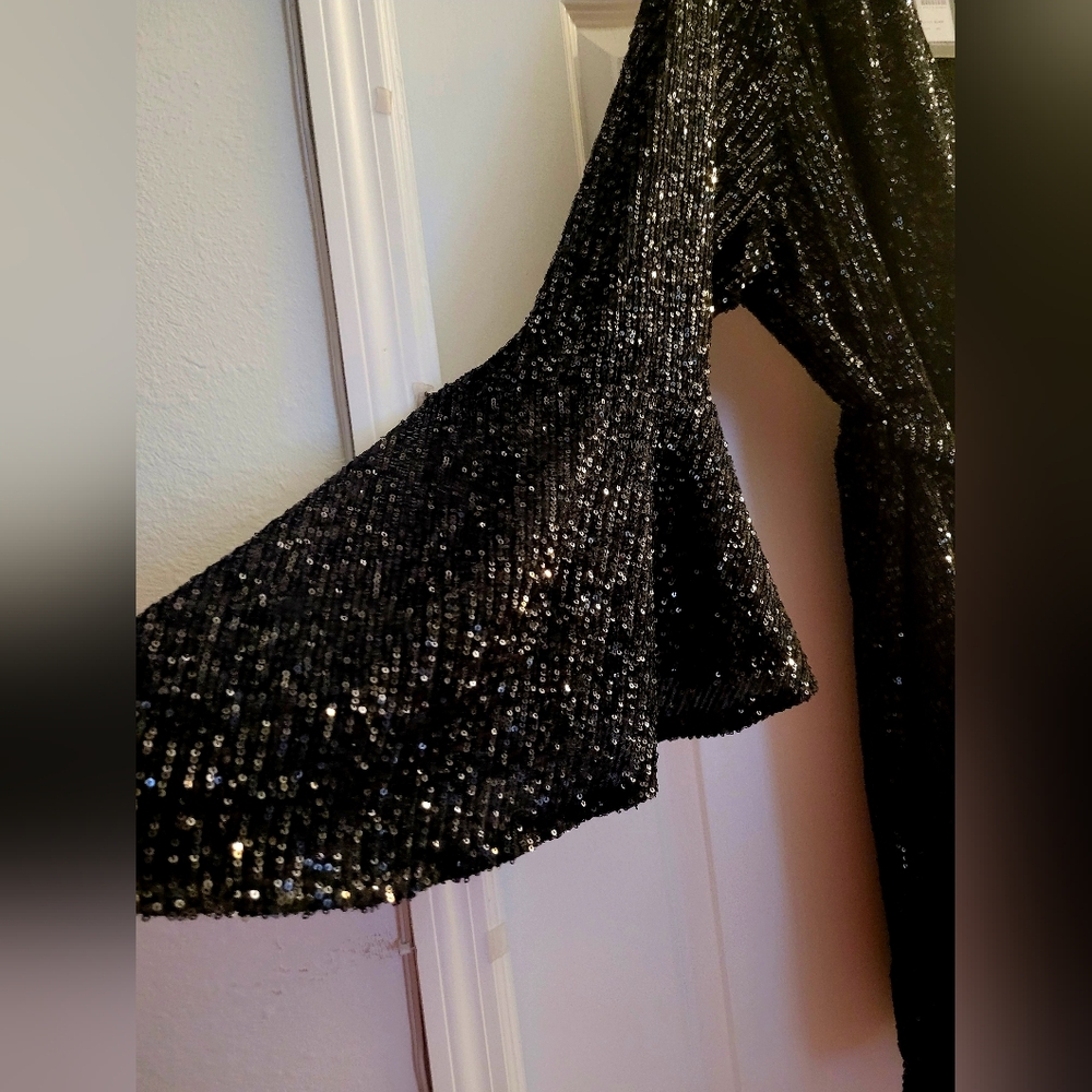 NWT City Chic Black Sequin Long Sleeve Dress Size XXL/24 - Picture 3 of 16